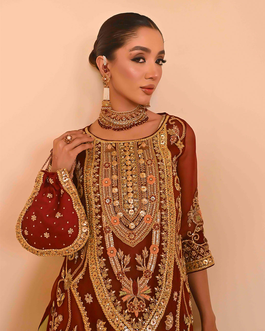 Qurbat Pouch Secondary image