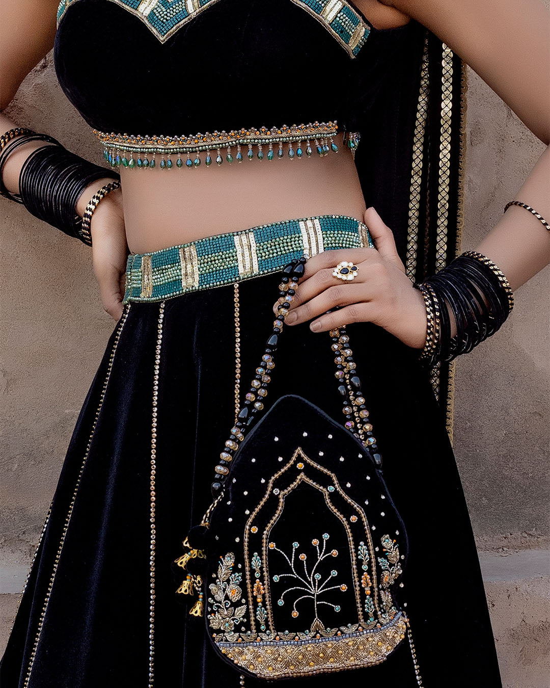 Androon Pouch Secondary image