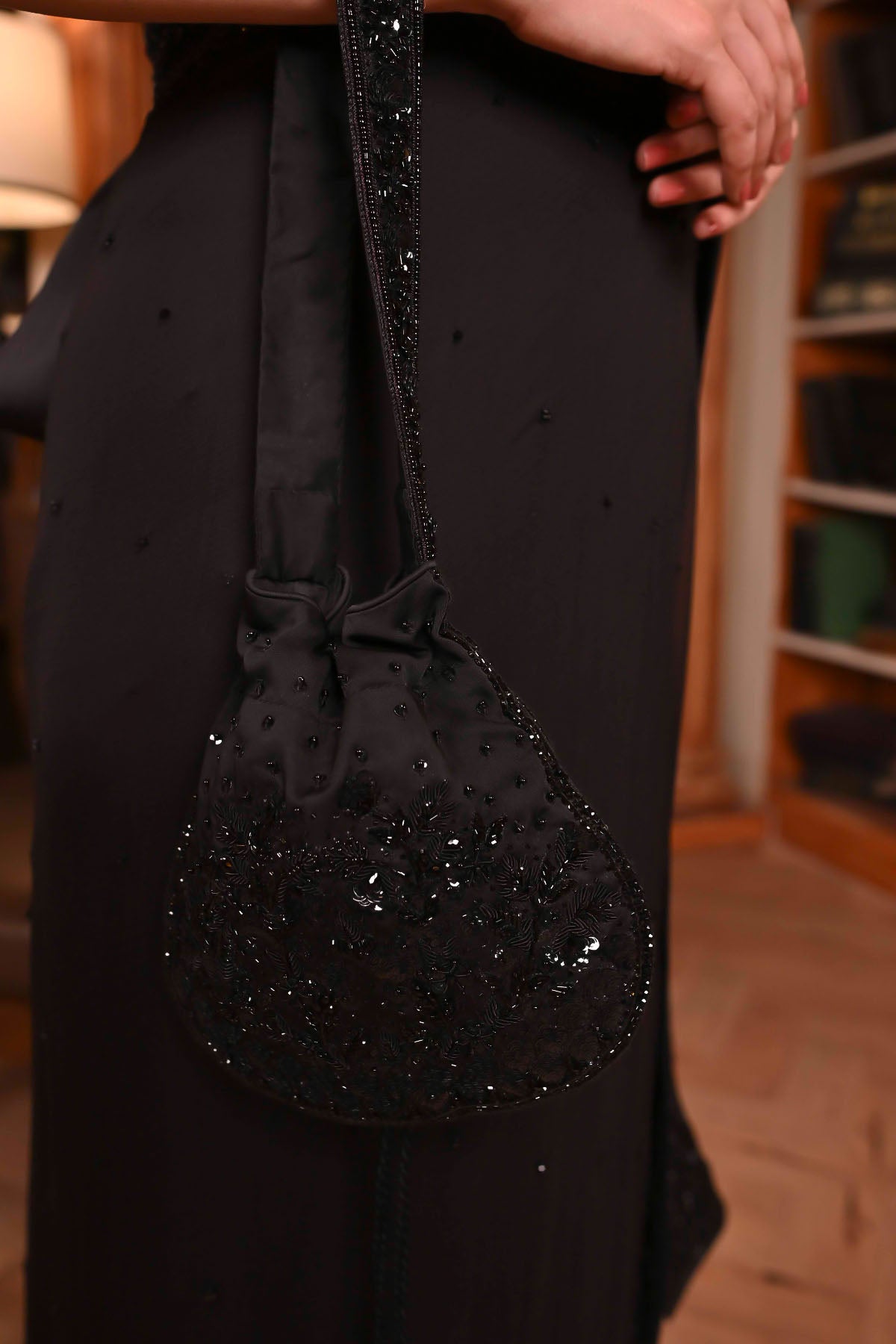 Sheila Pouch Main image