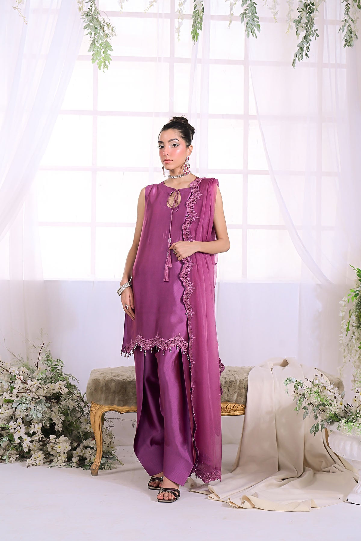 Saffira Secondary image