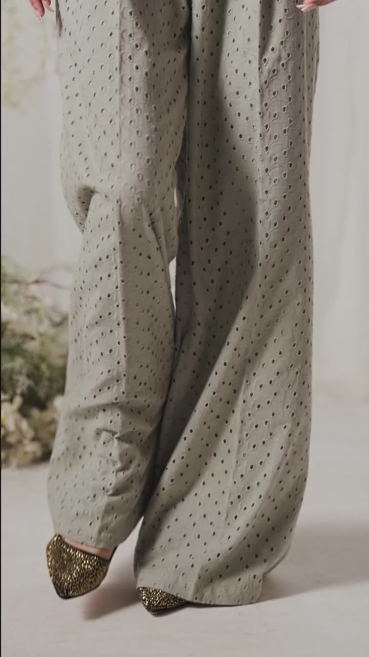 Simone